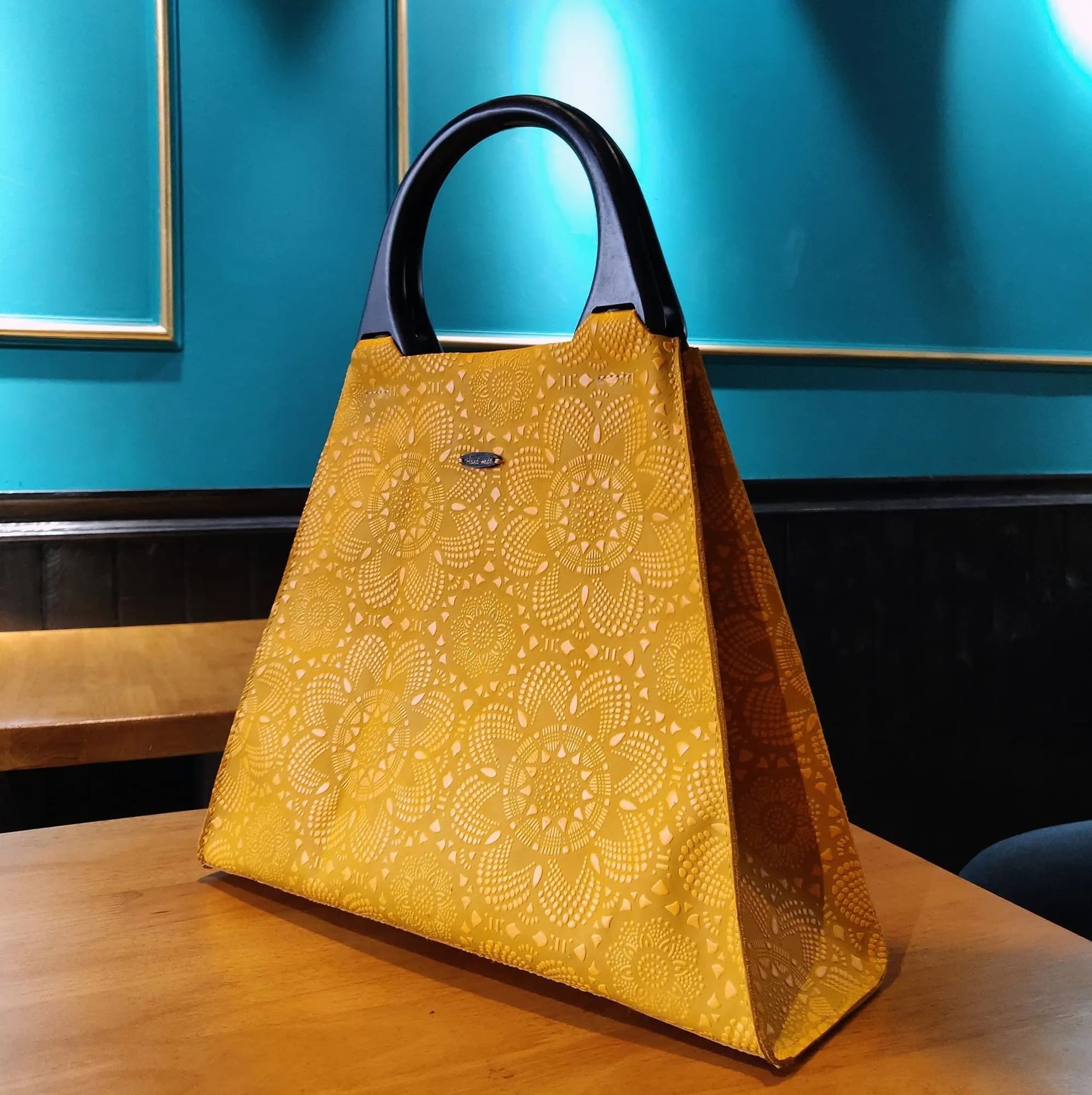 Arigun Leather