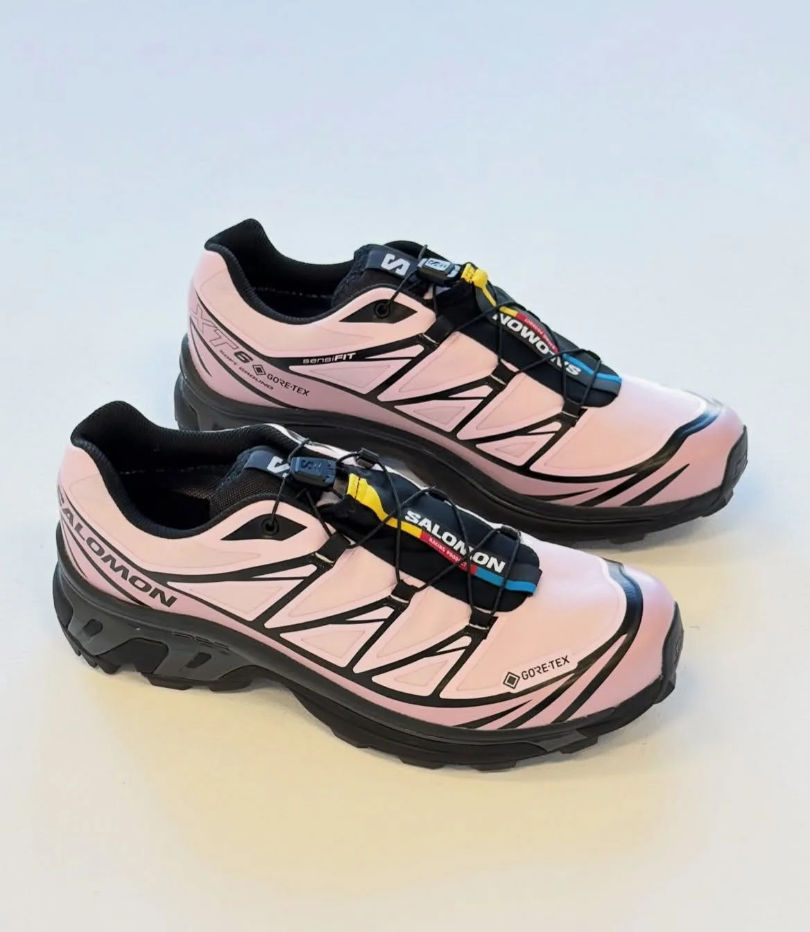 Salomon XT-6 GTX Black Icy Pink